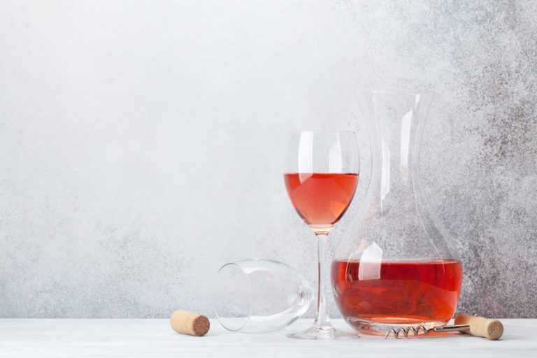 Les Côtes de Provence, une palette aromatique riche en vins rosés